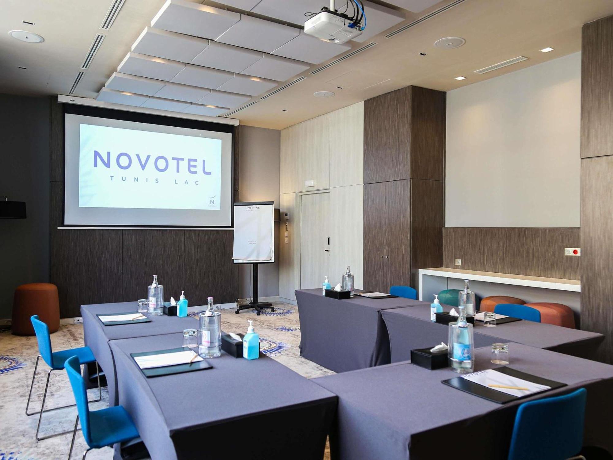 Novotel Tunis Lac Exterior foto